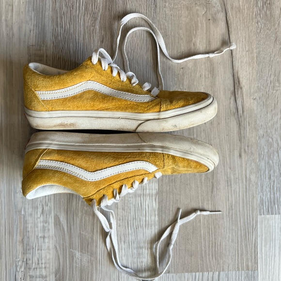 Vans : Old Skool Golden Yellow Pig Suede sneakers - Picture 4 of 10